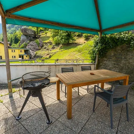 Lizard House Ferienhaus Cevio